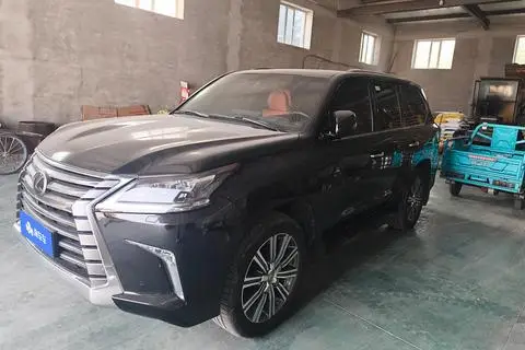 Lexus LX 2016