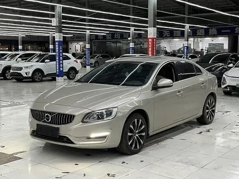 Volvo S60 2019