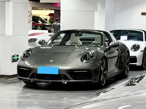 Porsche 911 2020