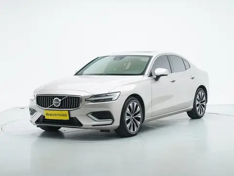 Volvo S60 2026