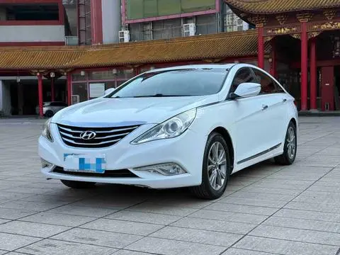 Hyundai 索纳塔八 2015
