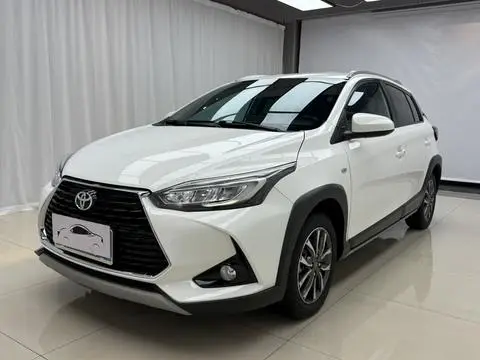 Toyota YARIS L 2022
