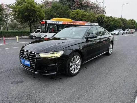 Audi A6L 2017 — фото 1
