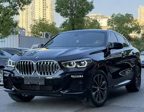 BMW X6 2021 — фото 1