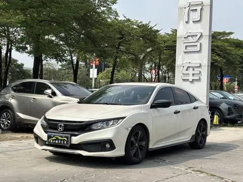 Honda Civic 2019 — фото 1