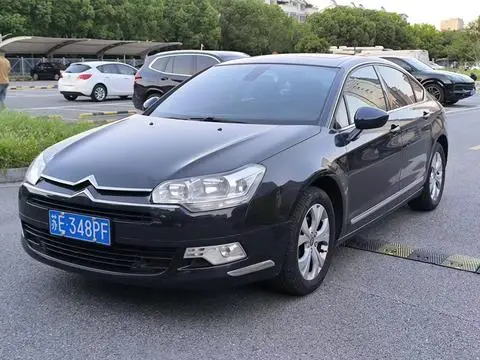 Citroën C5 2012 — фото 1