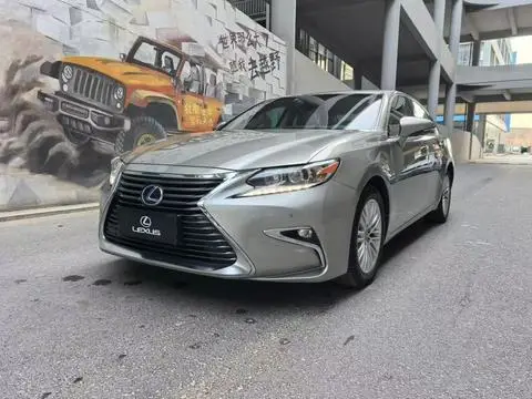 Lexus ES 2015