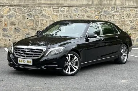 Mercedes-Benz 迈巴赫S-Class 2015