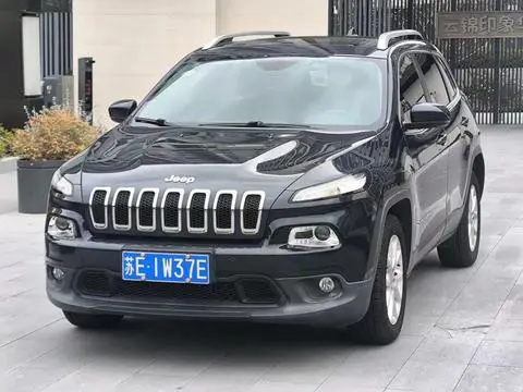Jeep 自由光 2016