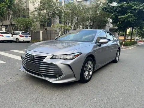 Toyota 亚洲龙 2019