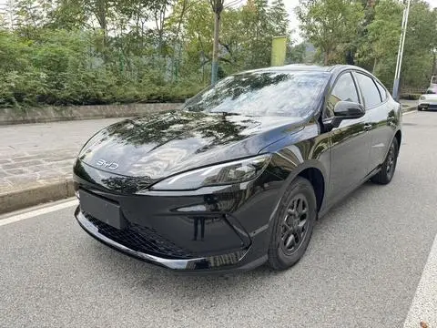 BYD Seal05 DM 2026 — фото 1
