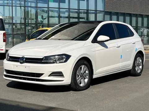 Volkswagen Polo 2021 — фото 1