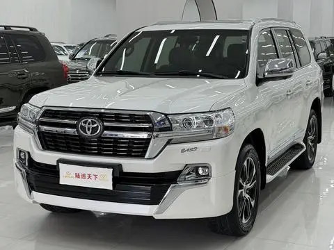Toyota Land Cruiser 2021