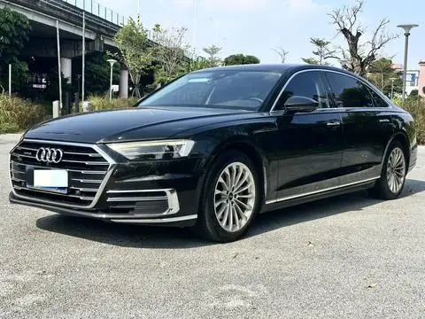 Audi A8 2021