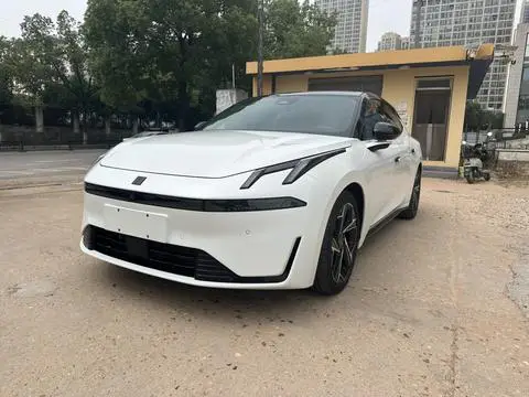 Lynk & Co 07 EM-P 2024