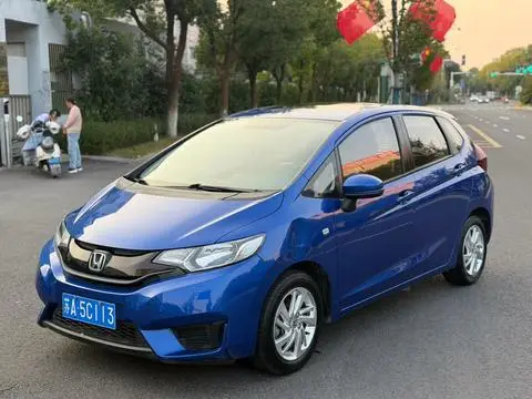 Honda Fit 2016 — фото 1