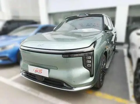 IM Motors 智己LS8 2026