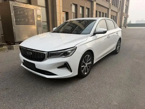Geely Emgrand 2023