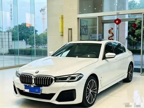 BMW 5 Series 2021