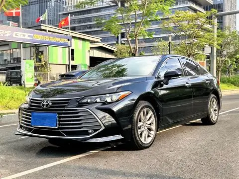 Toyota 亚洲龙 2021