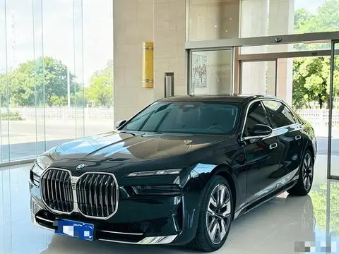BMW 7 Series 2023