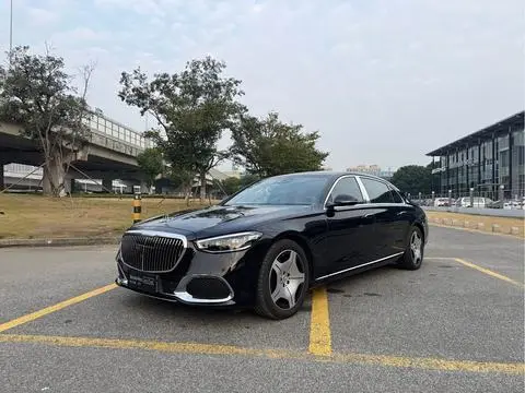 Mercedes-Benz Maybach S-Class 2025