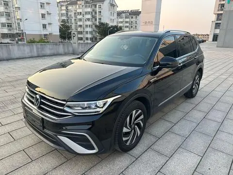 Volkswagen Tiguan L 2022