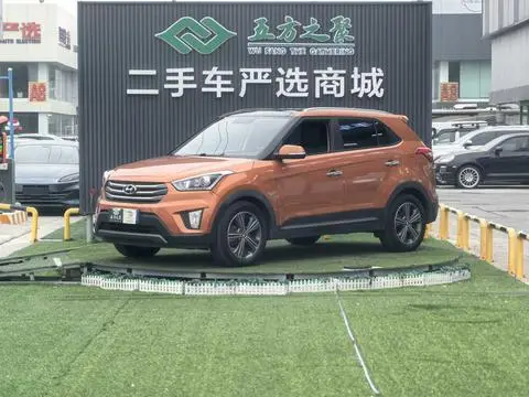 Hyundai ix25 2015