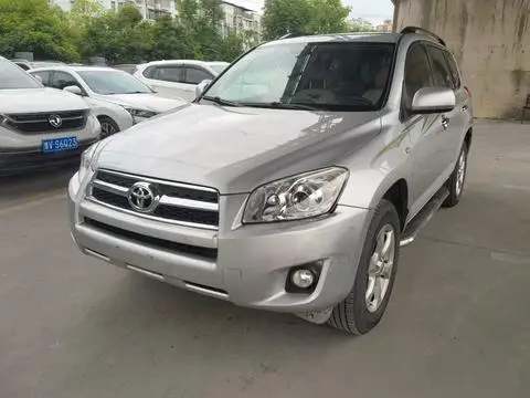 Toyota RAV4 2011