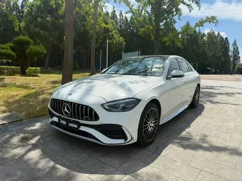 Mercedes-Benz C-Class 2025