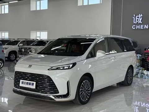 Buick GL8 PHEV 2025