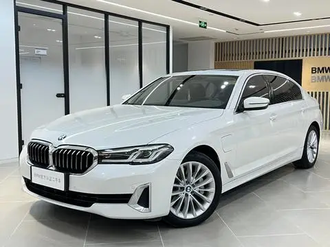 BMW 5 Series PHEV 2021