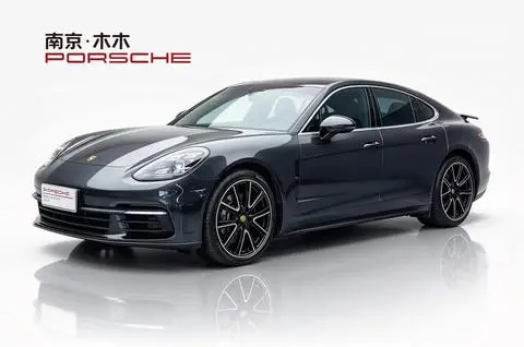 Porsche Panamera 2019