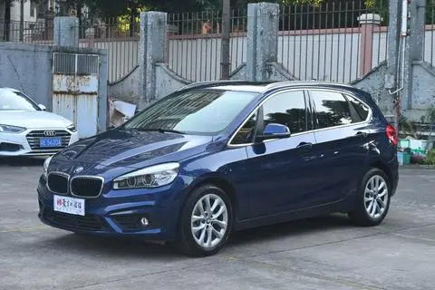 BMW 2 Series 旅行车 2016