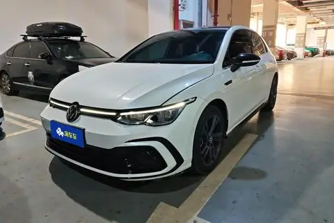 Volkswagen Golf 2023