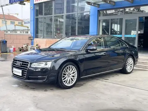 Audi A8 2014