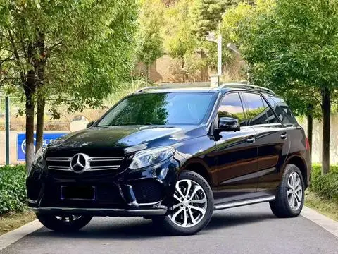 Mercedes-Benz GLE 2015