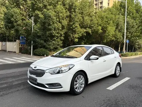 Kia K3 2015