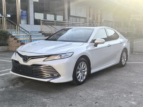 Toyota Camry 2019