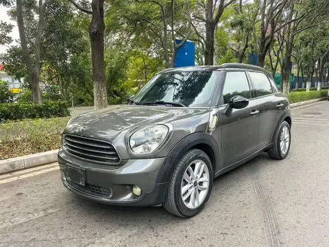 MINI Countryman 2011