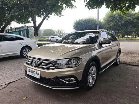 Volkswagen C-TREK 2018