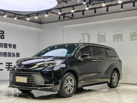 Toyota 赛那 2021