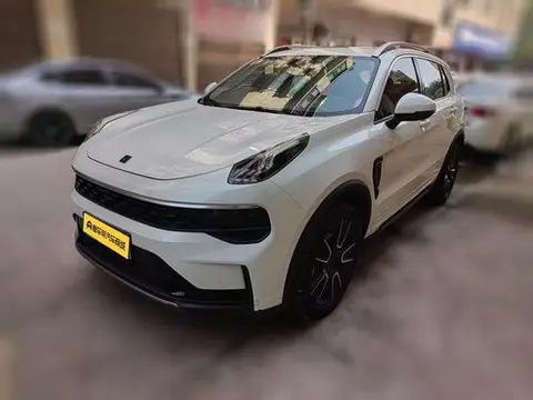 Lynk & Co 01 2021
