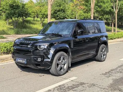 Land Rover Defender 2025