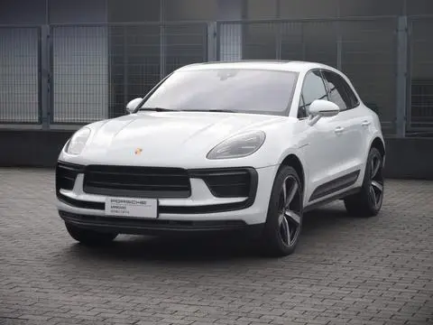 Porsche Macan 2025