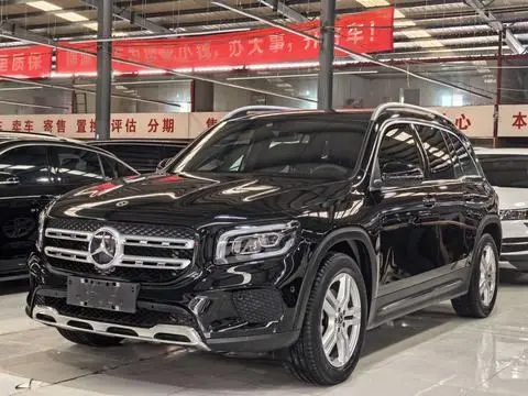 Mercedes-Benz GLB 2021