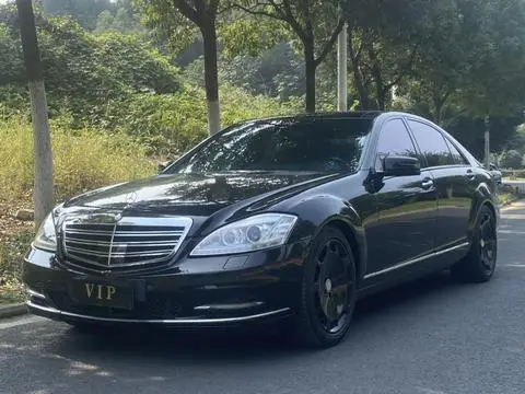 Mercedes-Benz S-Class 2004