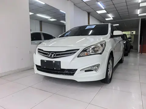 Hyundai Reina 2014