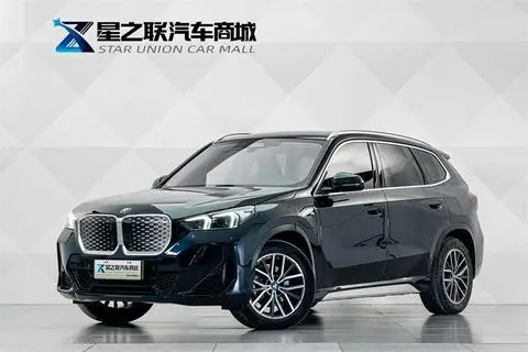 BMW iX1 2024
