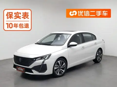 Peugeot 408 2022